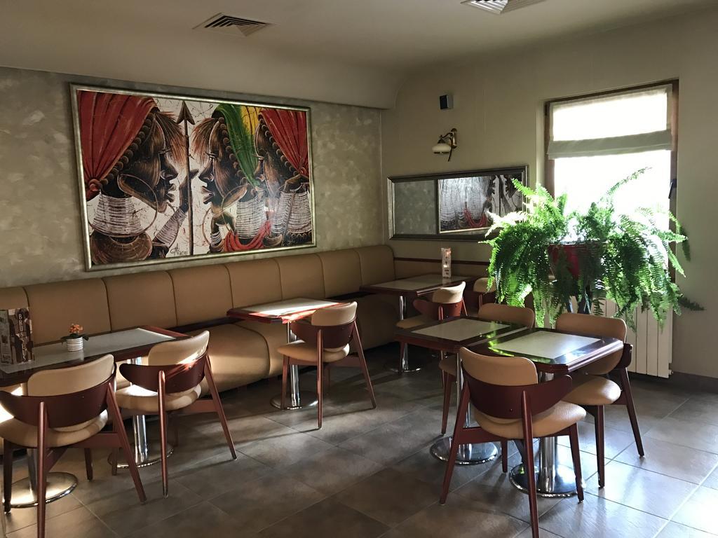 Villa Brussels Deva Luaran gambar